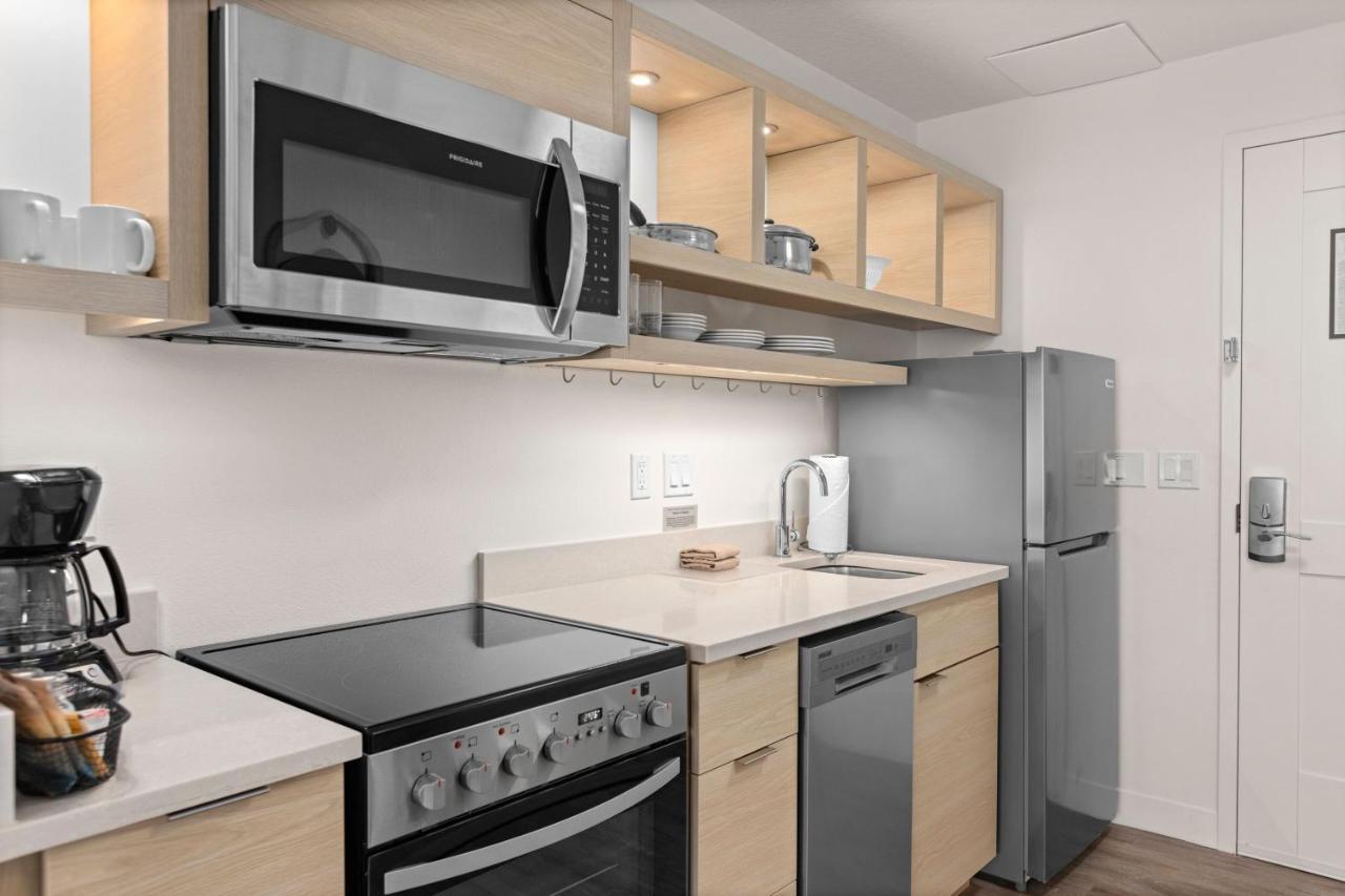 Towneplace Suites By Marriott Cape Canaveral Cocoa Beach Buitenkant foto